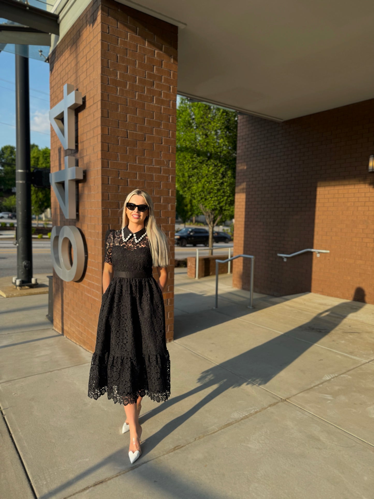 PEARL LACE VINTAGE MIDI DRESS