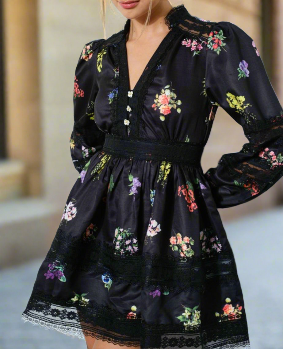 BLACK FLORAL LACE DRESS