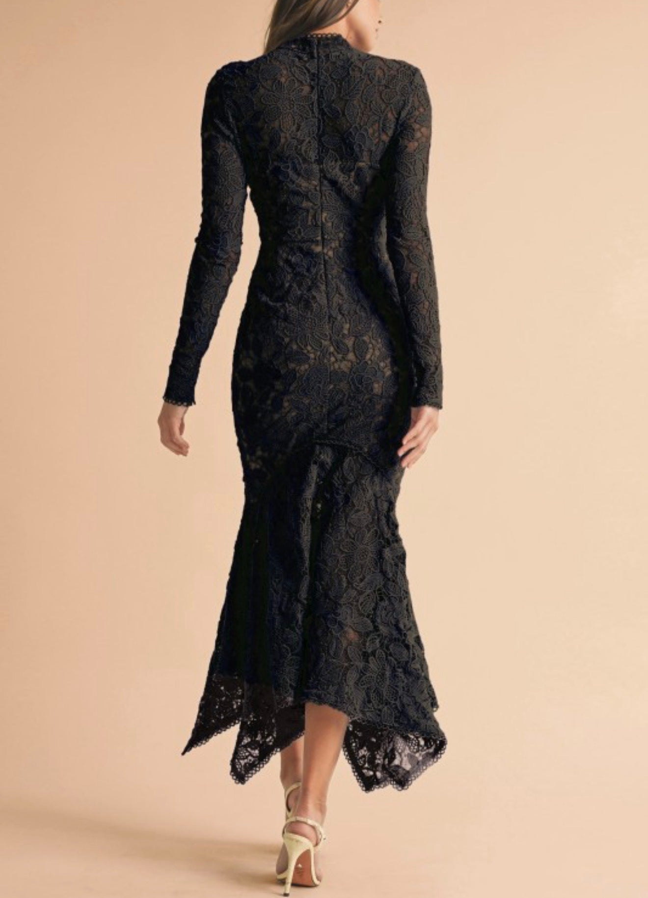 AMOUR EN BLANC BLACK LACE MIDI DRESS