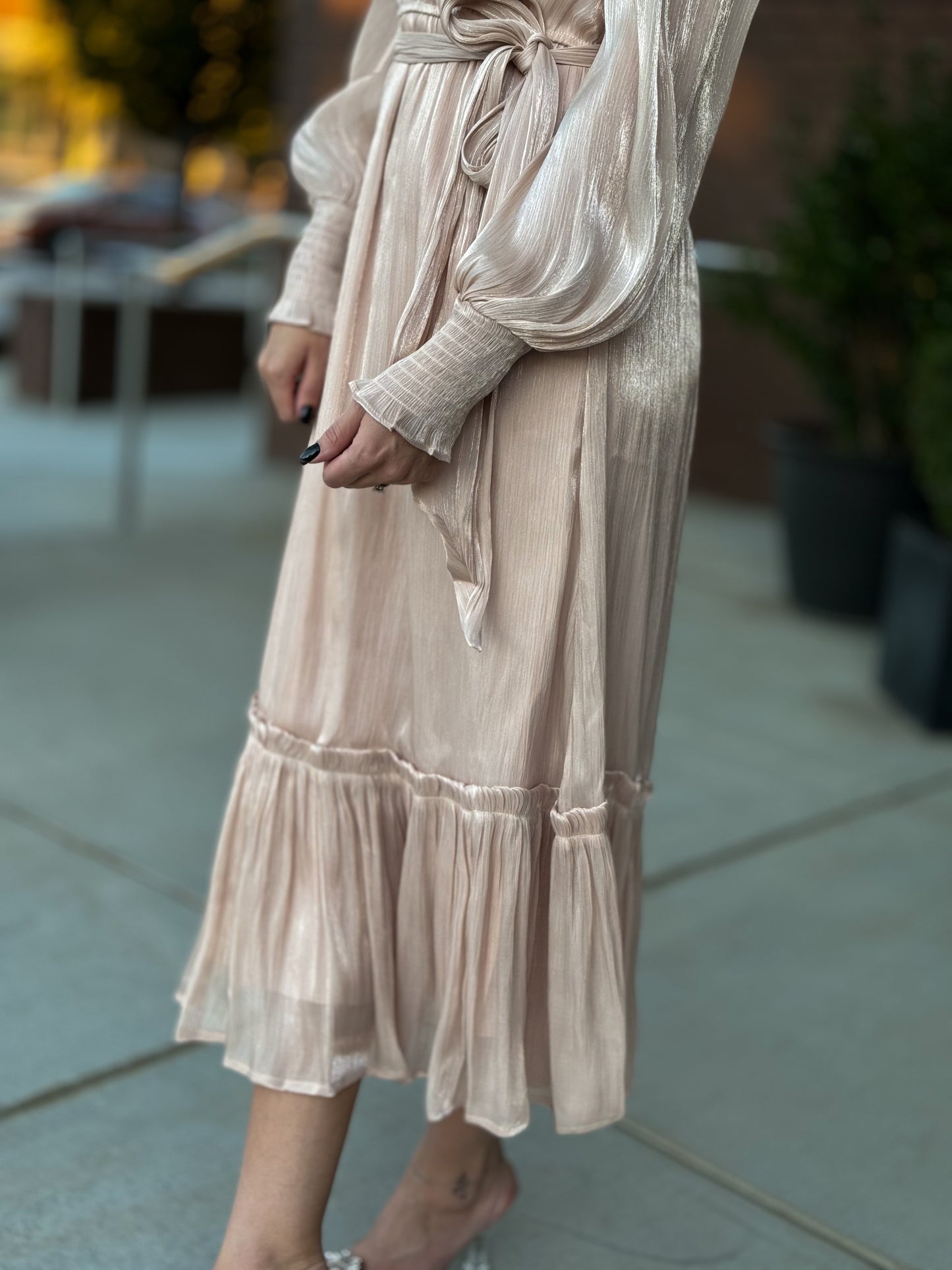 ESTELLE MIDI DRESS IN CHAMPAGNE