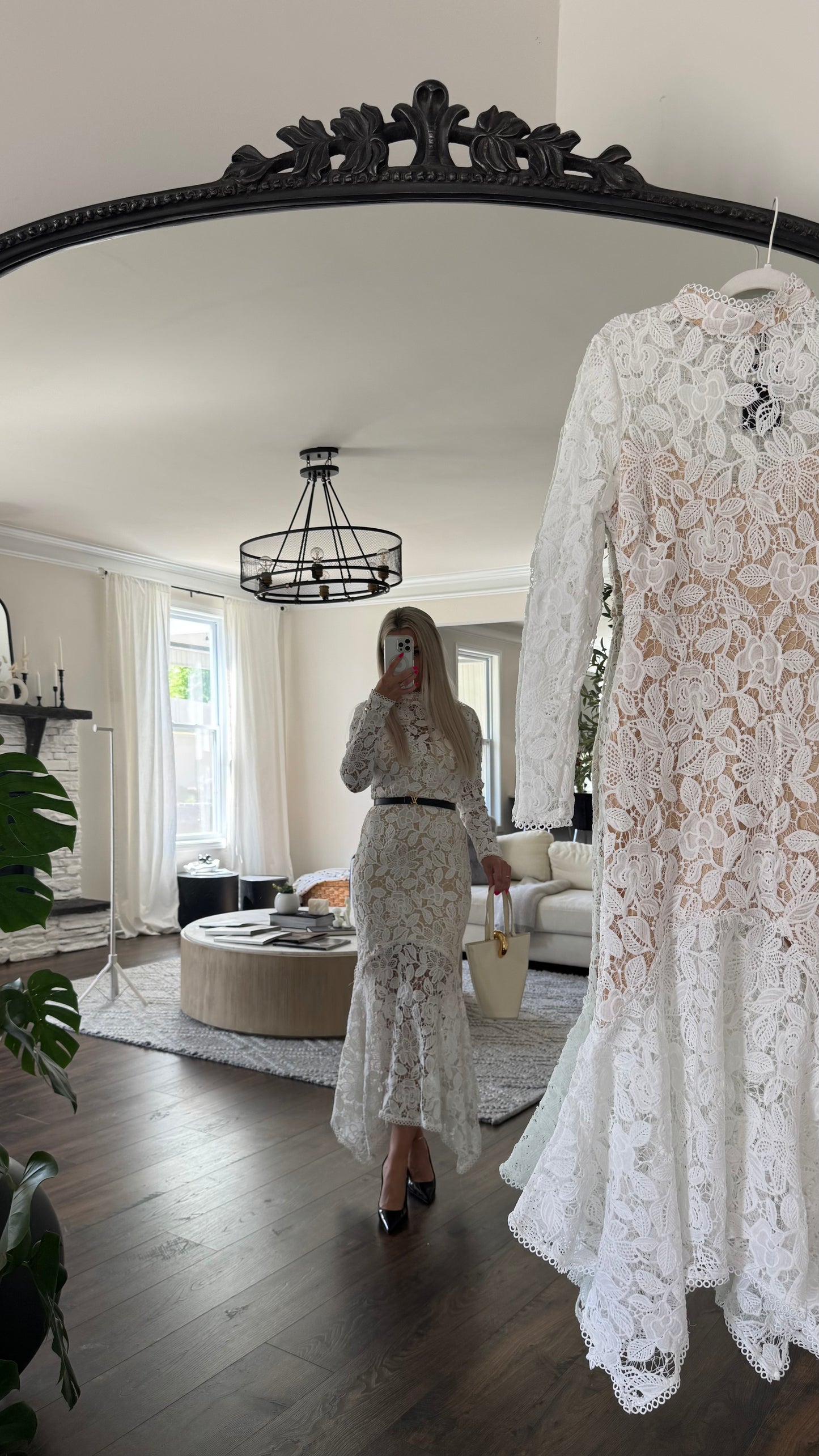 AMOUR EN BLANC LACE MIDI DRESS