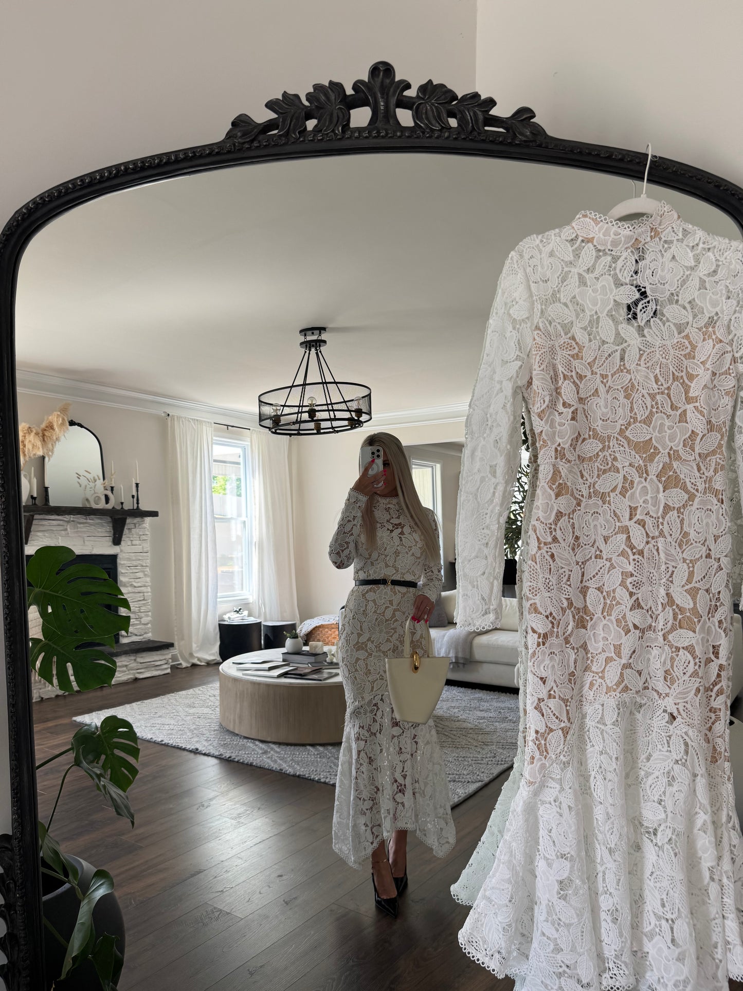 AMOUR EN BLANC LACE MIDI DRESS