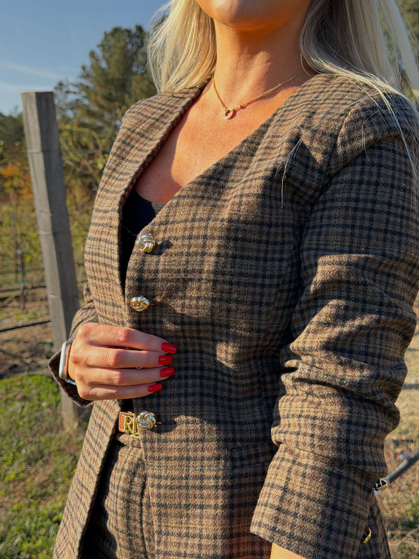 THE BEAUMONT SET IN MULTI BROWN COLOR